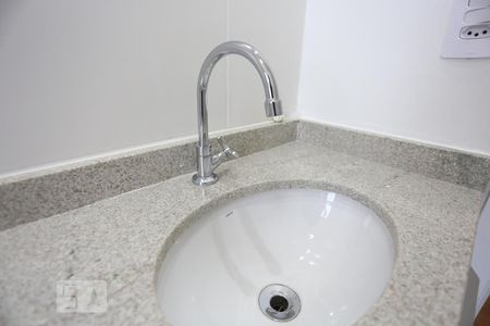 Apartamento à venda com 49m², 2 quartos e 2 vagasBanheiro - Torneira