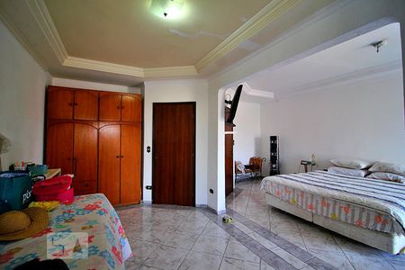 Casa à venda com 394m², 3 quartos e 6 vagasSuíte 2