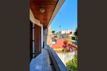 Casa à venda com 394m², 3 quartos e 6 vagasVaranda