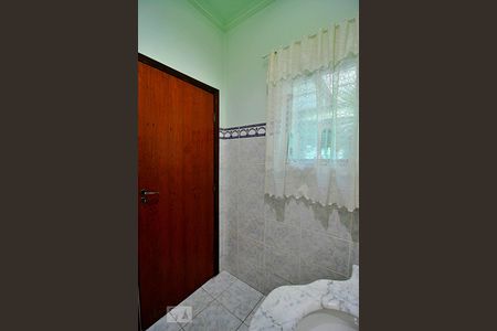 Lavabo de casa à venda com 3 quartos, 384m² em Vila Helena, Santo André