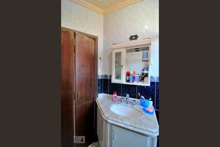 Casa à venda com 394m², 3 quartos e 6 vagasSuíte 2