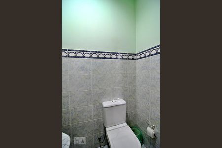 Lavabo de casa à venda com 3 quartos, 394m² em Vila Helena, Santo André