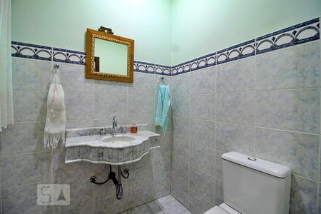 Lavabo de casa à venda com 3 quartos, 384m² em Vila Helena, Santo André