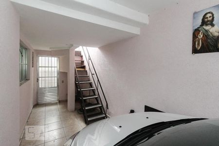 Casa à venda com 189m², 4 quartos e 2 vagas Casa à venda com 189m², 4 quartos e 2 vagasBnaheiro