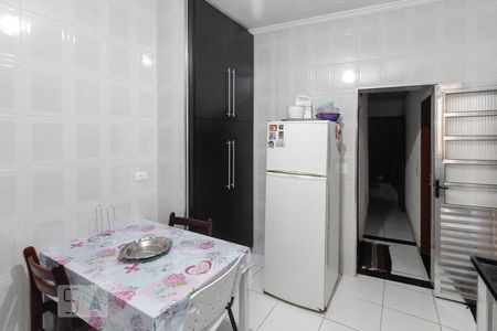 Casa à venda com 189m², 4 quartos e 2 vagas Casa à venda com 189m², 4 quartos e 2 vagasCozinha