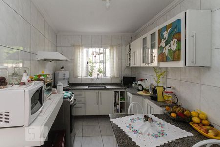 Casa à venda com 189m², 4 quartos e 2 vagas Casa à venda com 189m², 4 quartos e 2 vagasCozinha