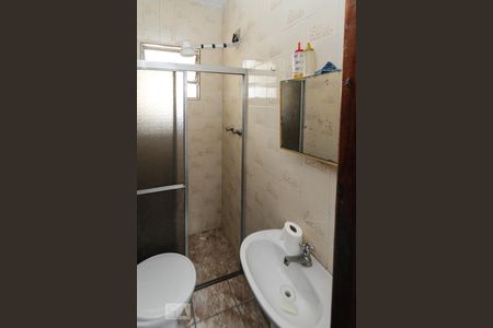 Casa à venda com 189m², 4 quartos e 2 vagas Casa à venda com 189m², 4 quartos e 2 vagasBanheiro