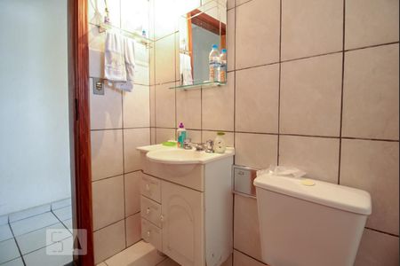 Casa à venda com 130m², 3 quartos e 1 vagaBanheiro 1