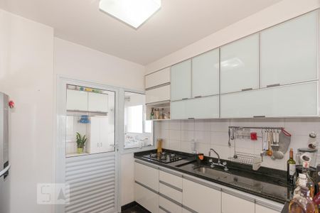 Apartamento à venda com 95m², 3 quartos e 2 vagas Apartamento à venda com 95m², 3 quartos e 2 vagasCozinha