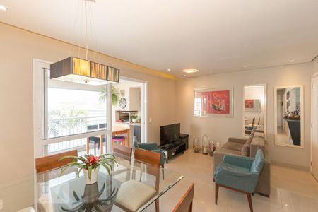Apartamento à venda com 95m², 3 quartos e 2 vagas Apartamento à venda com 95m², 3 quartos e 2 vagasSala
