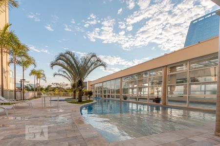 Apartamento à venda com 95m², 3 quartos e 2 vagas Apartamento à venda com 95m², 3 quartos e 2 vagasPiscina