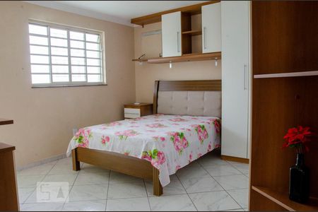 Quarto Suíte de apartamento para alugar com 2 quartos, 89m² em Vila Valqueire, Rio de Janeiro