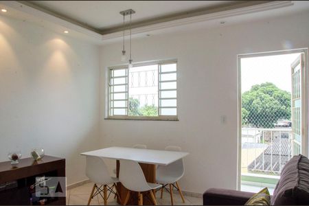 Sala de apartamento para alugar com 2 quartos, 89m² em Vila Valqueire, Rio de Janeiro