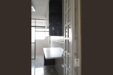 Apartamento para alugar com 76m², 2 quartos e 1 vagaCozinha