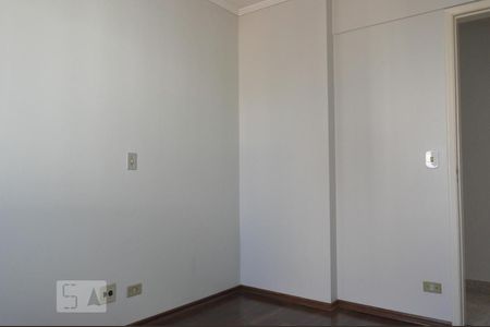 Apartamento para alugar com 76m², 2 quartos e 1 vagaQuarto 1