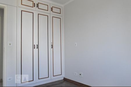 Apartamento para alugar com 76m², 2 quartos e 1 vagaQuarto 2