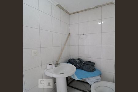 Casa à venda com 150m², 4 quartos e 2 vagasBanheiro de Serviço
