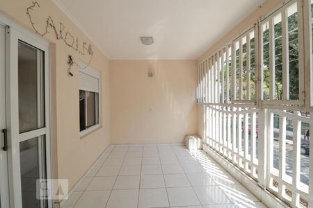 Casa à venda com 150m², 4 quartos e 2 vagasVaranda da Suite