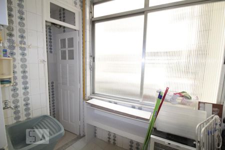 Apartamento para alugar com 135m², 3 quartos e 1 vagaÁrea de Serviço
