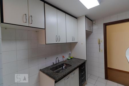 Apartamento à venda com 79m², 3 quartos e 1 vagaCozinha