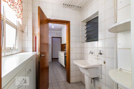 Apartamento para alugar com 84m², 3 quartos e 2 vagas Apartamento para alugar com 84m², 3 quartos e 2 vagasÁrea de serviço