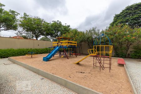 Apartamento para alugar com 84m², 3 quartos e 2 vagas Apartamento para alugar com 84m², 3 quartos e 2 vagasÁrea Comum - Playground