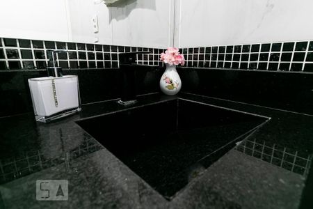 Apartamento à venda com 70m², 3 quartos e 1 vagaBanheiro 2