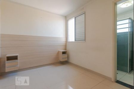 Suíte de apartamento para alugar com 2 quartos, 54m² em Jardim Márcia, Campinas