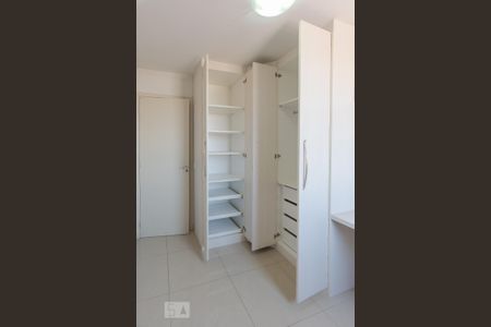 Apartamento para alugar com 54m², 2 quartos e 1 vaga Apartamento para alugar com 54m², 2 quartos e 1 vagaQuarto 1 - Armários