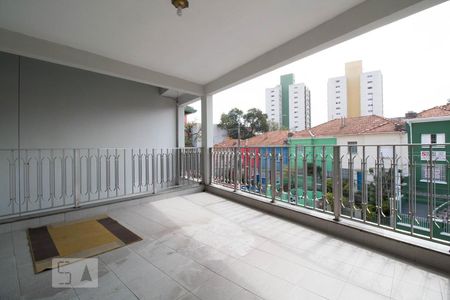 Casa à venda com 390m², 3 quartos e 4 vagasVaranda Quarto 2