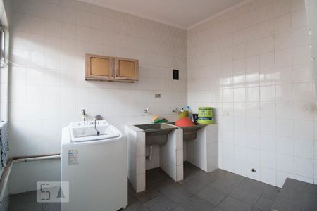 Casa à venda com 390m², 3 quartos e 4 vagasÁrea de Serviço