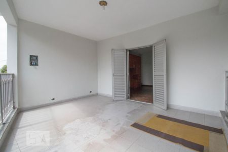 Casa à venda com 390m², 3 quartos e 4 vagasVaranda Quarto 2