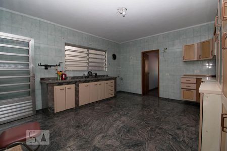 Casa à venda com 390m², 3 quartos e 4 vagasCozinha