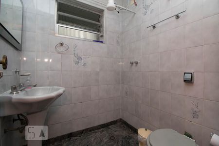 Casa à venda com 390m², 3 quartos e 4 vagasLavabo