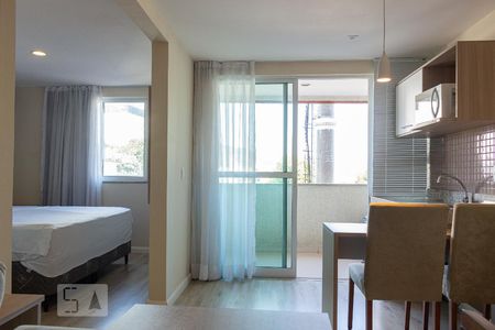 Sala de apartamento para alugar com 1 quarto, 35m² em Campo Grande, Rio de Janeiro