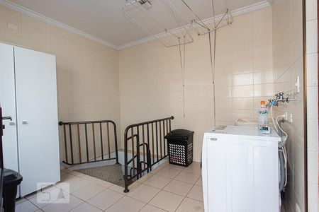 Casa à venda com 320m², 3 quartos e 6 vagasÁrea de Serviço