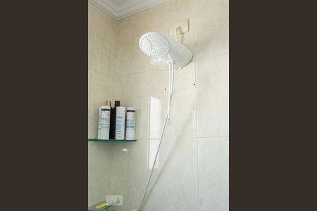 Casa à venda com 320m², 3 quartos e 6 vagasDetalhe banheiro