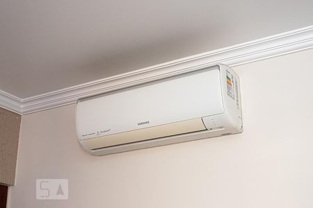 Casa à venda com 320m², 3 quartos e 6 vagasAr condicionado suite