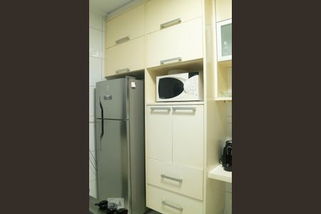 Apartamento à venda com 121m², 3 quartos e 2 vagasCozinha - Armários