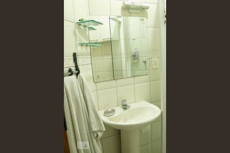 Apartamento à venda com 121m², 3 quartos e 2 vagasbanheiro