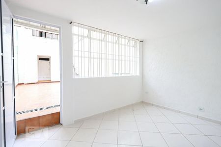 Sala de casa para alugar com 2 quartos, 138m² em Vila Baruel, São Paulo