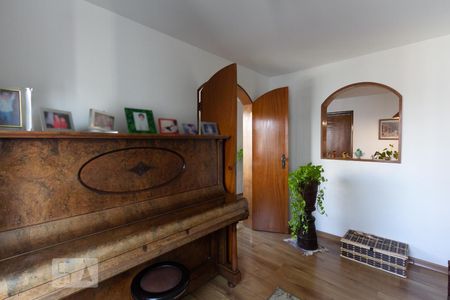 Sala 2 de apartamento para alugar com 2 quartos, 70m² em Vila Nova Conceição, São Paulo