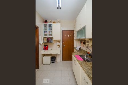 Apartamento para alugar com 100m², 3 quartos e 2 vagasCozinha