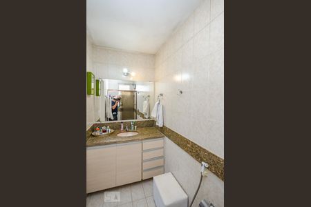 Apartamento para alugar com 100m², 3 quartos e 2 vagasBanheiro da Suíte