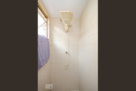 Apartamento para alugar com 100m², 3 quartos e 2 vagasBanheiro de Serviço