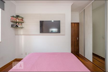 Apartamento para alugar com 100m², 3 quartos e 2 vagasSuíte