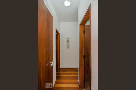 Apartamento para alugar com 100m², 3 quartos e 2 vagasCorredor