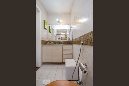 Apartamento para alugar com 100m², 3 quartos e 2 vagasBanheiro da Suíte