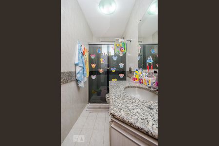 Apartamento para alugar com 100m², 3 quartos e 2 vagasBanheiro Social
