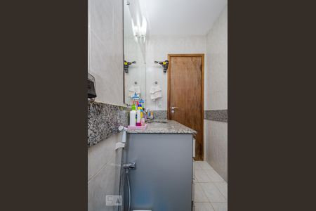 Apartamento para alugar com 100m², 3 quartos e 2 vagasBanheiro Social